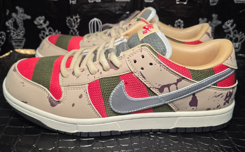 Freddy Krueger SB Dunk – Horror‑Inspired Fan Build – US 11 – New