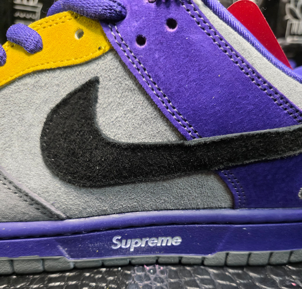 Nike SB Dunk Low “What The Supremes” — Design Inspired — Top Build — US 11 "SAMPLES"