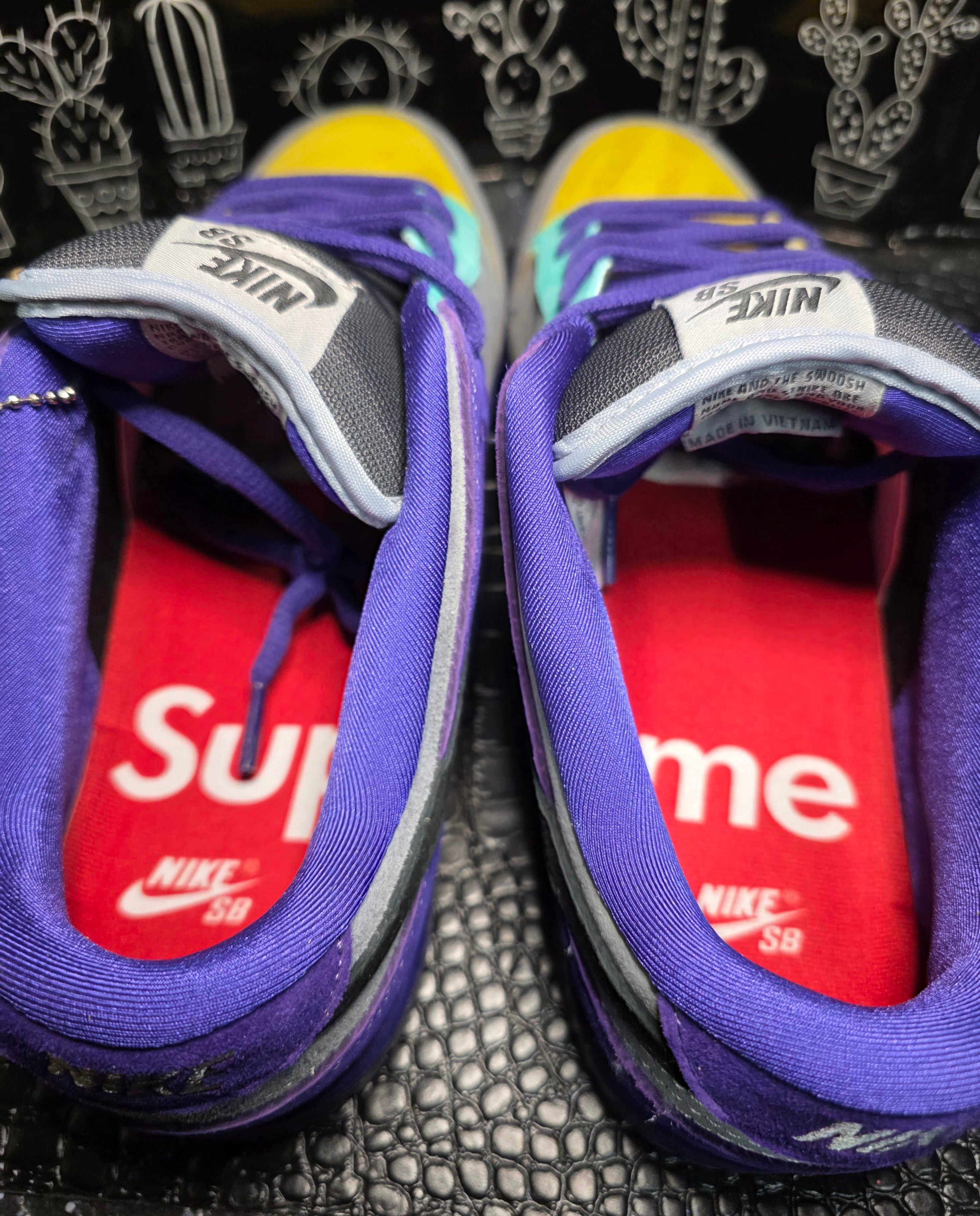 Nike SB Dunk Low “What The Supremes” — Design Inspired — Top Build — US 11 "SAMPLES"