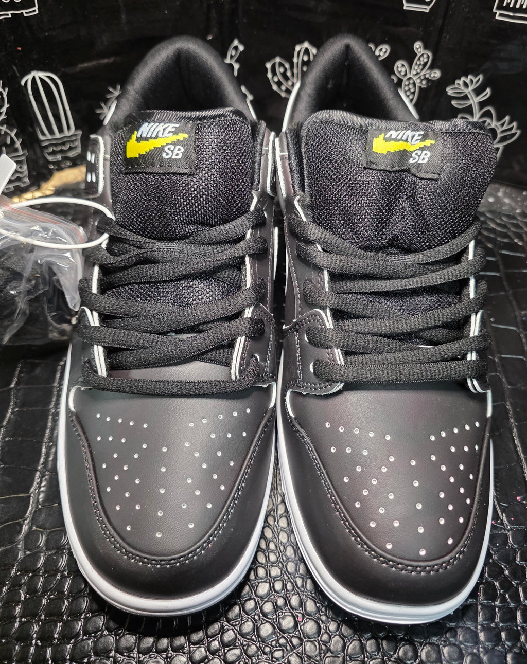 Nike SB Dunk - Design Inspired “Civilist”  Color Changing US 11
