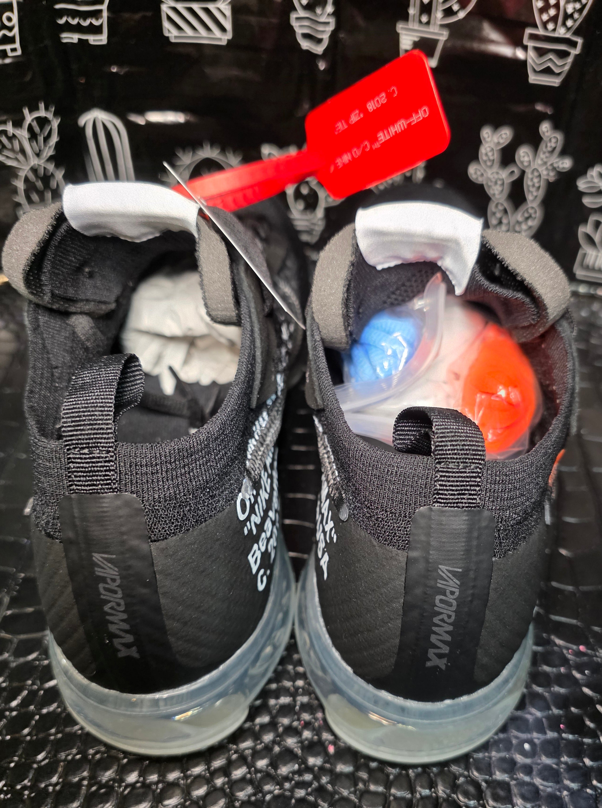 Off‑White x Nike Air VaporMax Plus — Black w/ Clear Air Units — 1:1 Spec — US 11