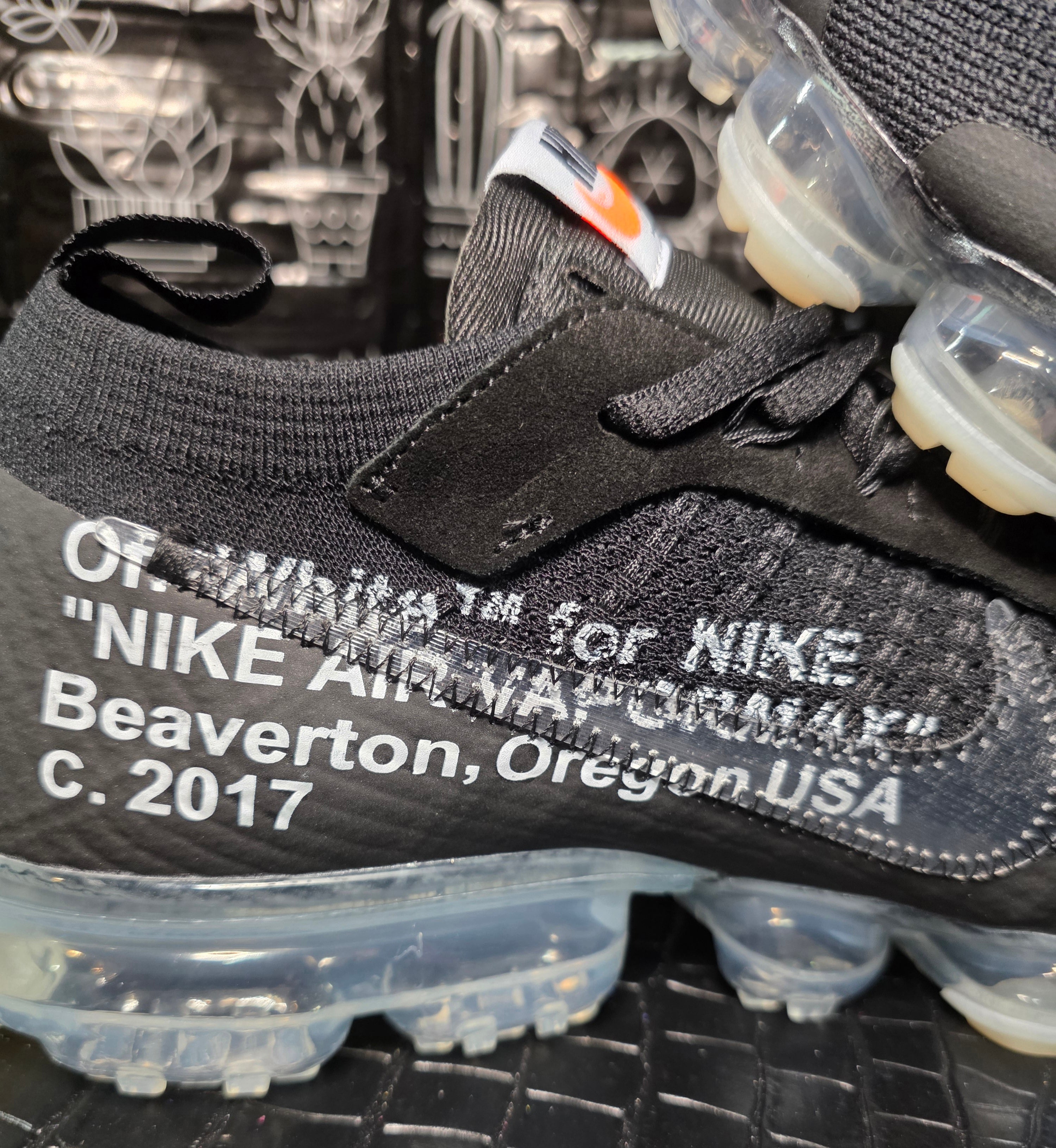 Off‑White x Nike Air VaporMax Plus — Black w/ Clear Air Units — 1:1 Spec — US 11