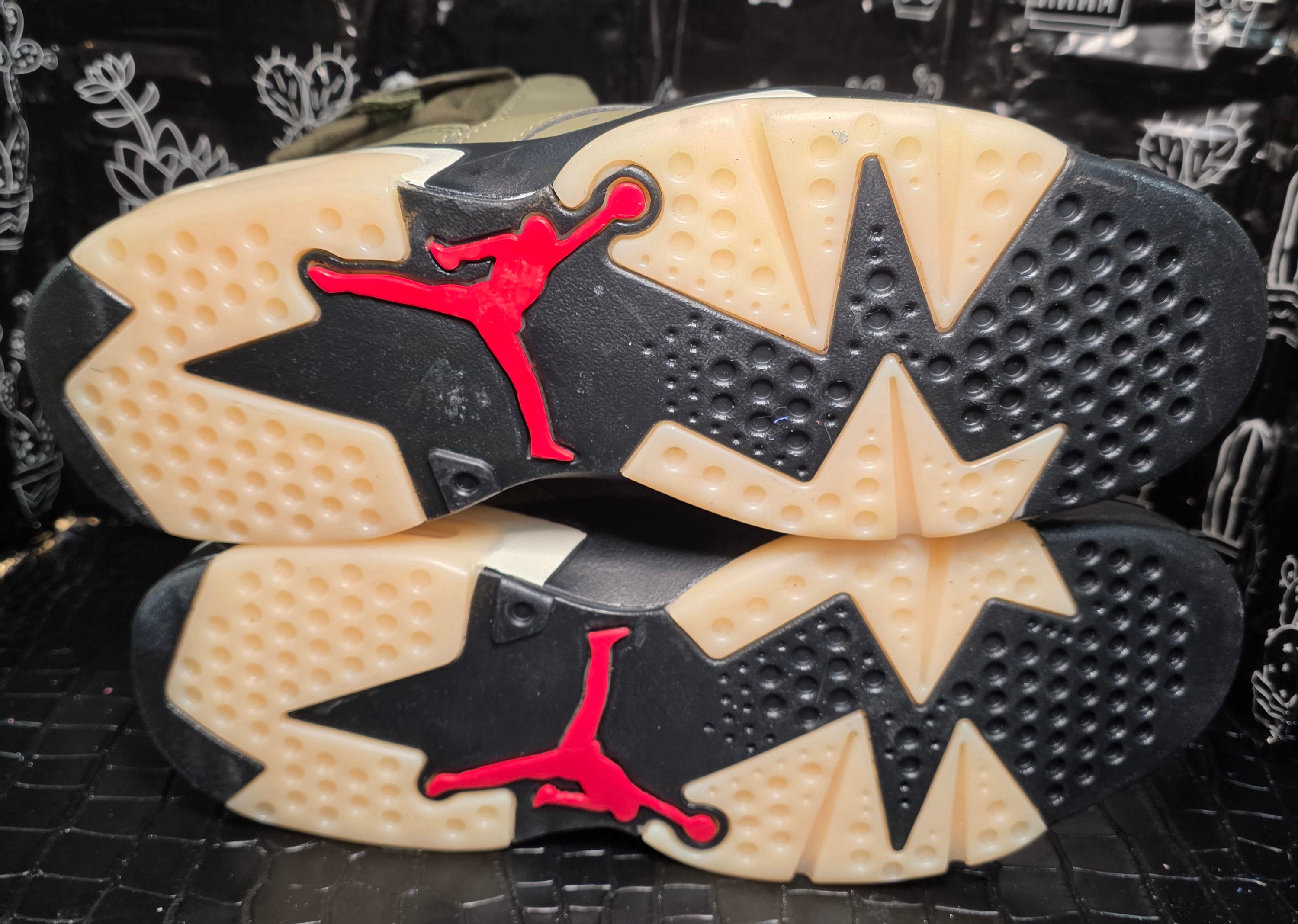 Jordan 6 Design Inspired (Travis Scott - "Cactus Jack-Olives") — US 11