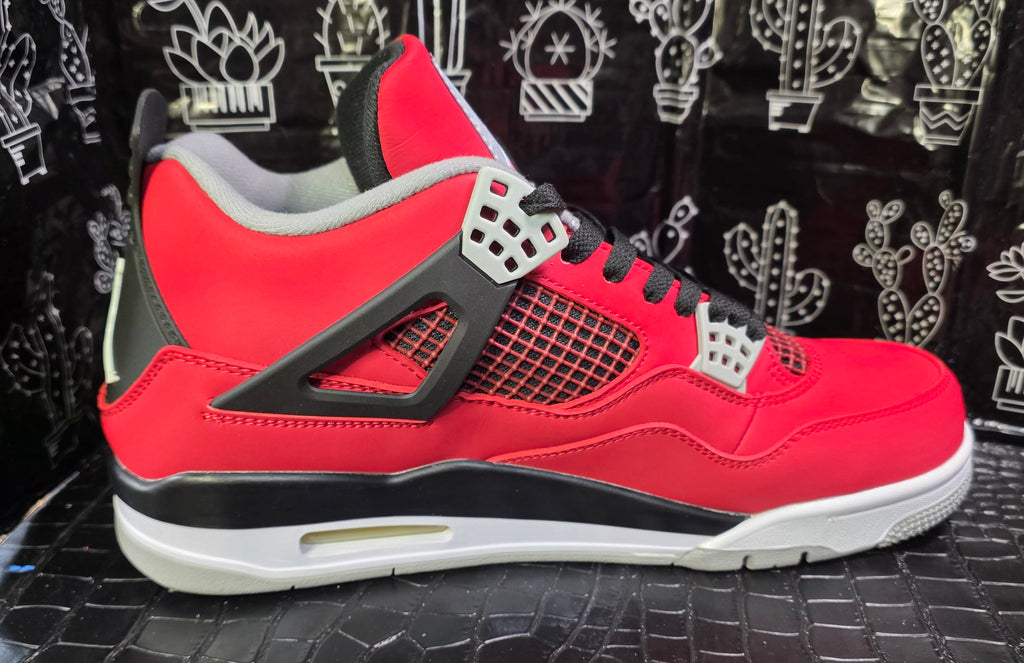 Jordan 4 “Toro Bravo” — Design Inspired — Matching Box — US 11 New