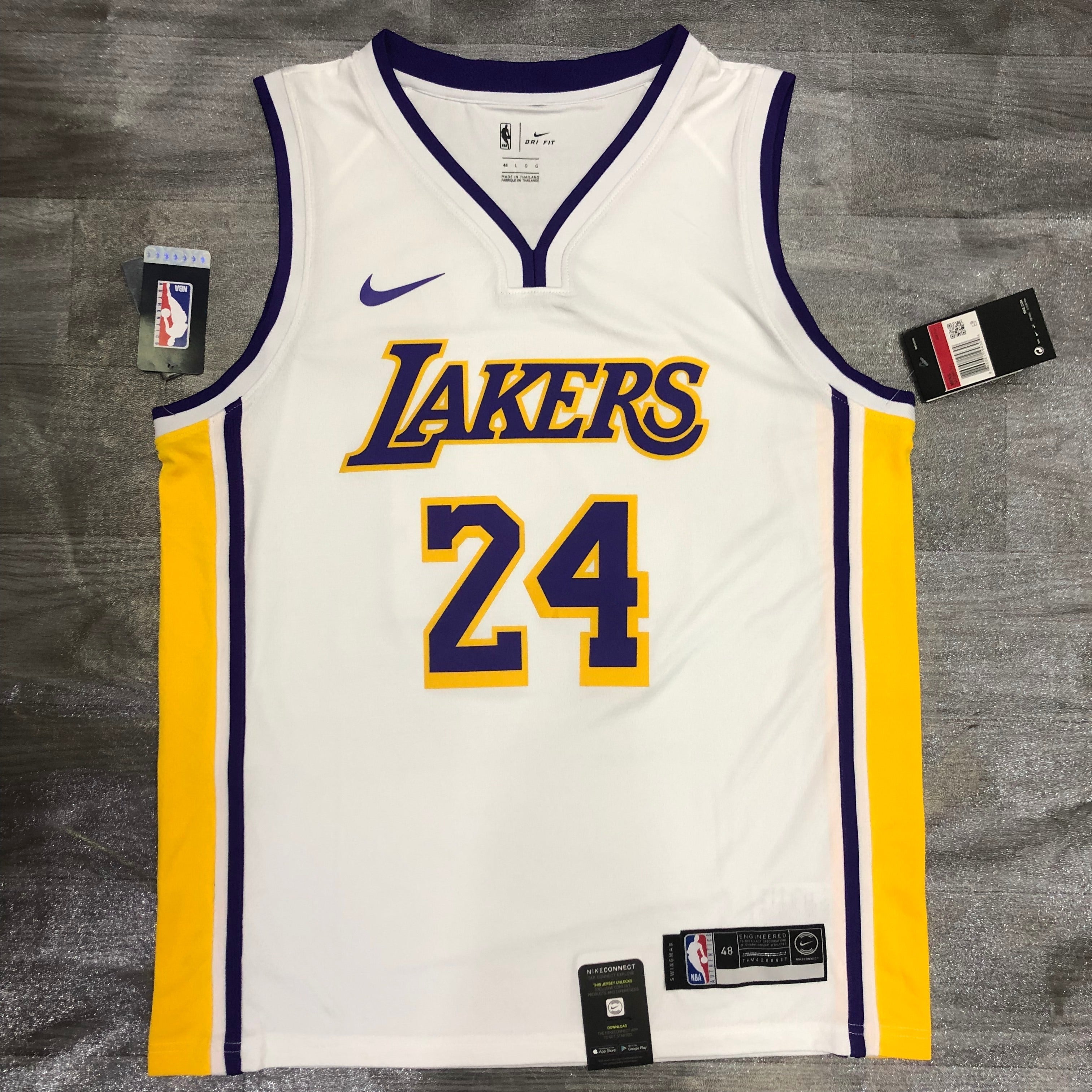 Los Angeles Lakers — Kobe Bryant #24 City Edition (Icon White)