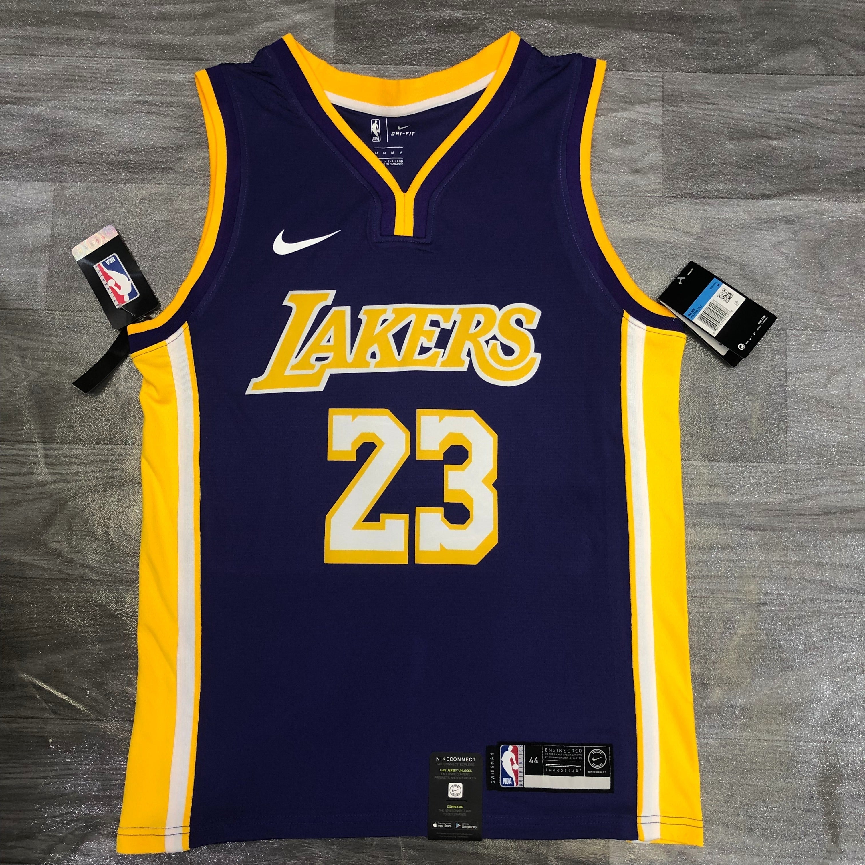 Los Angeles Lakers — LeBron James #23 City Edition (Icon Purple)