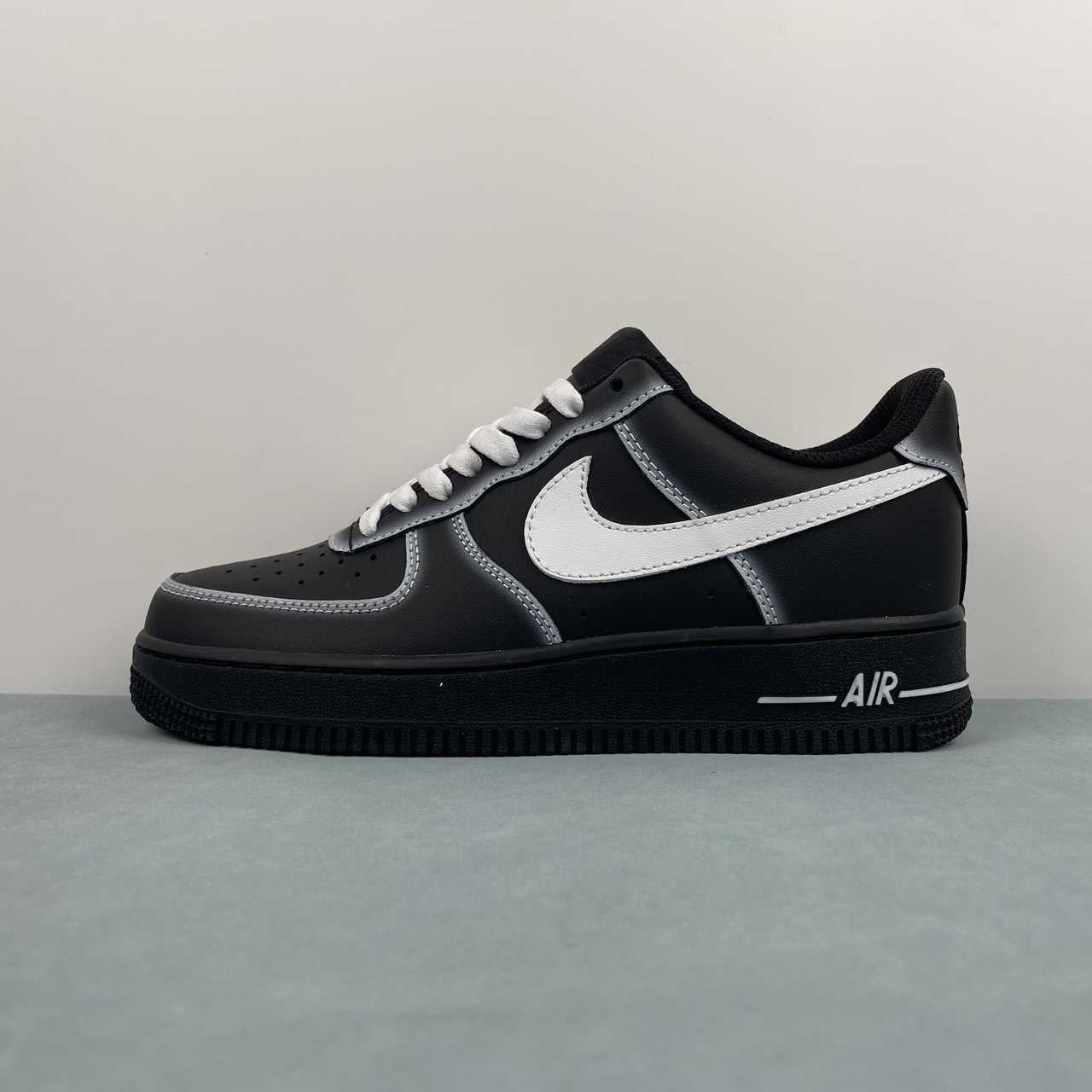 Air Force 1 – Design-Inspired "Ghost Stitch" Black/White Fantasy Build AF1-029