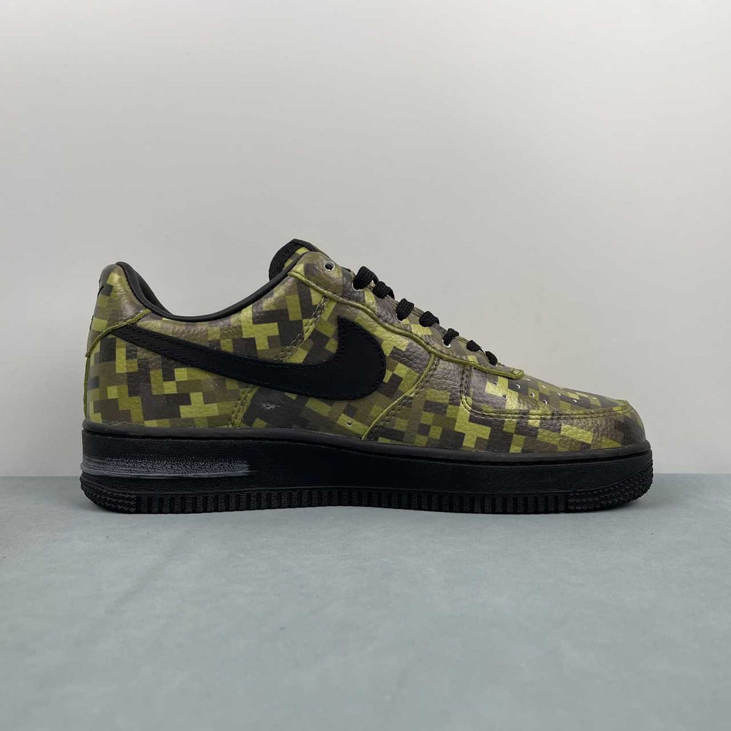 Nike Air Force 1 – Design-Inspired "Minecraft – Digital Camo" Fantasy Build AF1-024