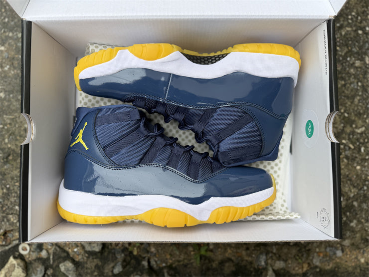 Jordan 11 - Design-Inspired "Michigan" Custom Tribute - AJ11-MICH-1134