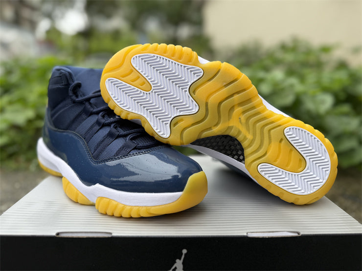 Jordan 11 - Design-Inspired "Michigan" Custom Tribute - AJ11-MICH-1134