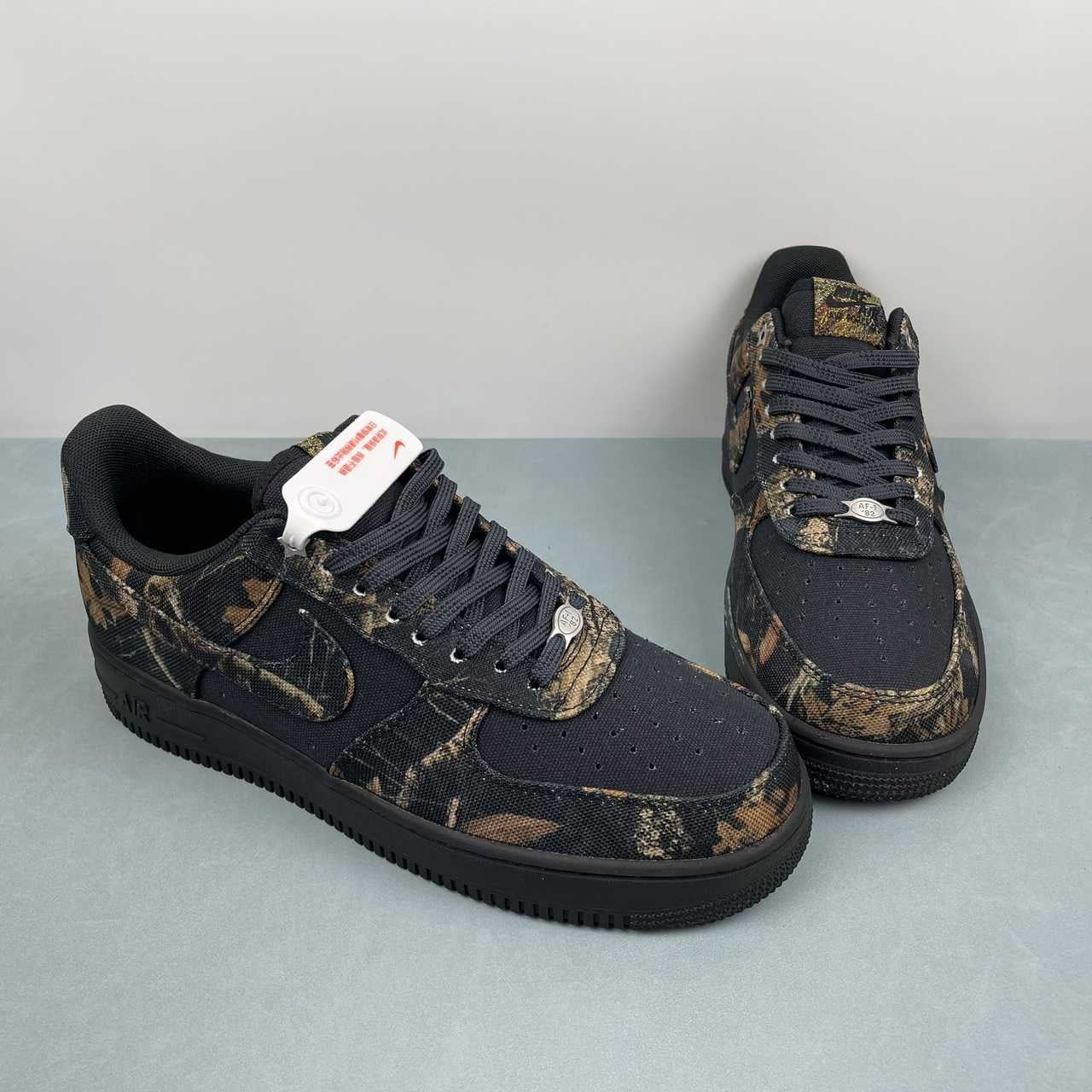 Air Force 1 - Design-Inspired "RealTree" Black - Camo Canvas Custom Tribute Build AF1-039
