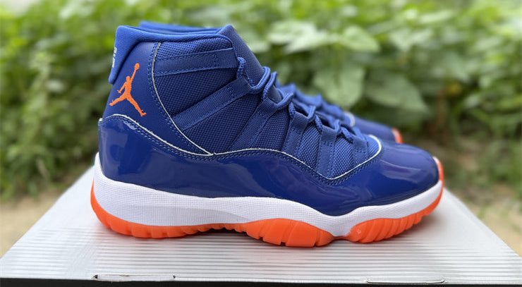 Jordan 11 - Design-Inspired "Knicks" Custom Tribute - AJ11-KNICKS-1133