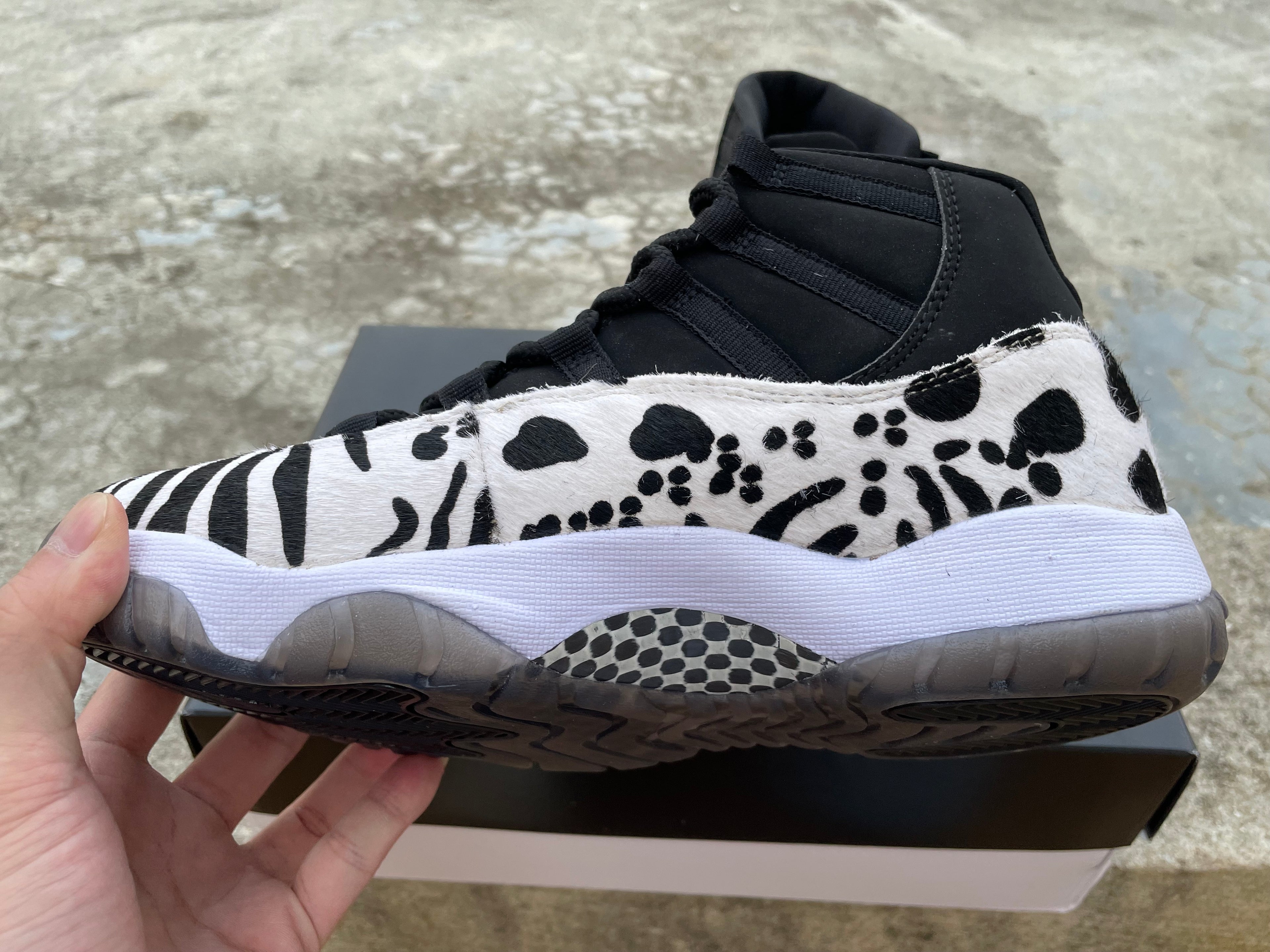 Jordan 11 – Design-Inspired "Animal Instinct" Custom Tribute Build AJ11-ANML-1102