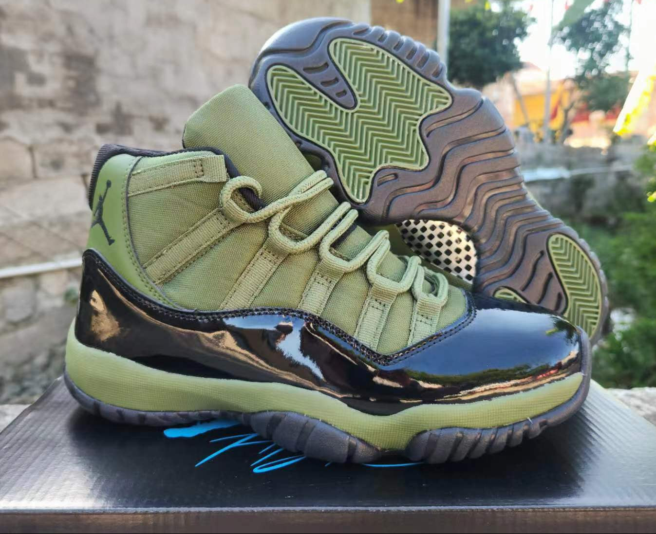 Jordan 11 – Design-Inspired "Army Green / Black Patent" Custom Tribute Build AJ11-ARMYGREEN-1103
