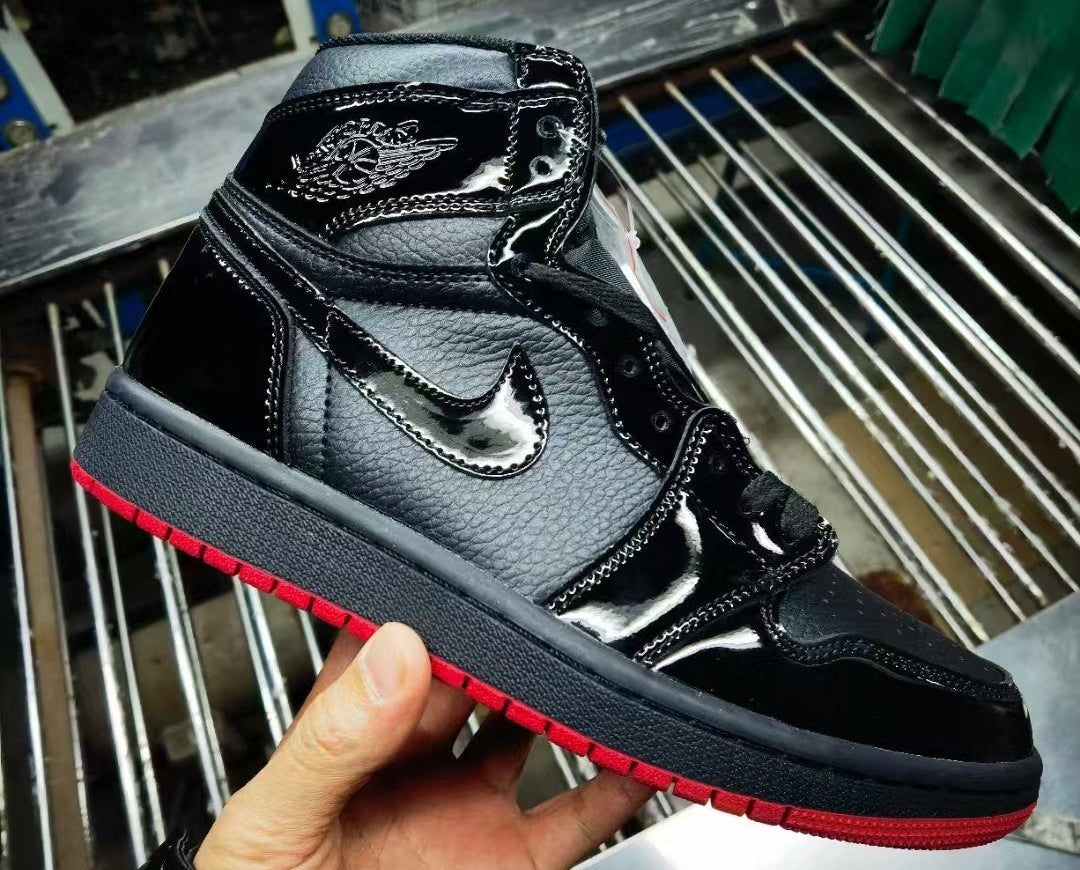 Jordan 1 High – Design-Inspired "Bred Patent" Custom Tribute Build AJ1-BRPT-RET-005