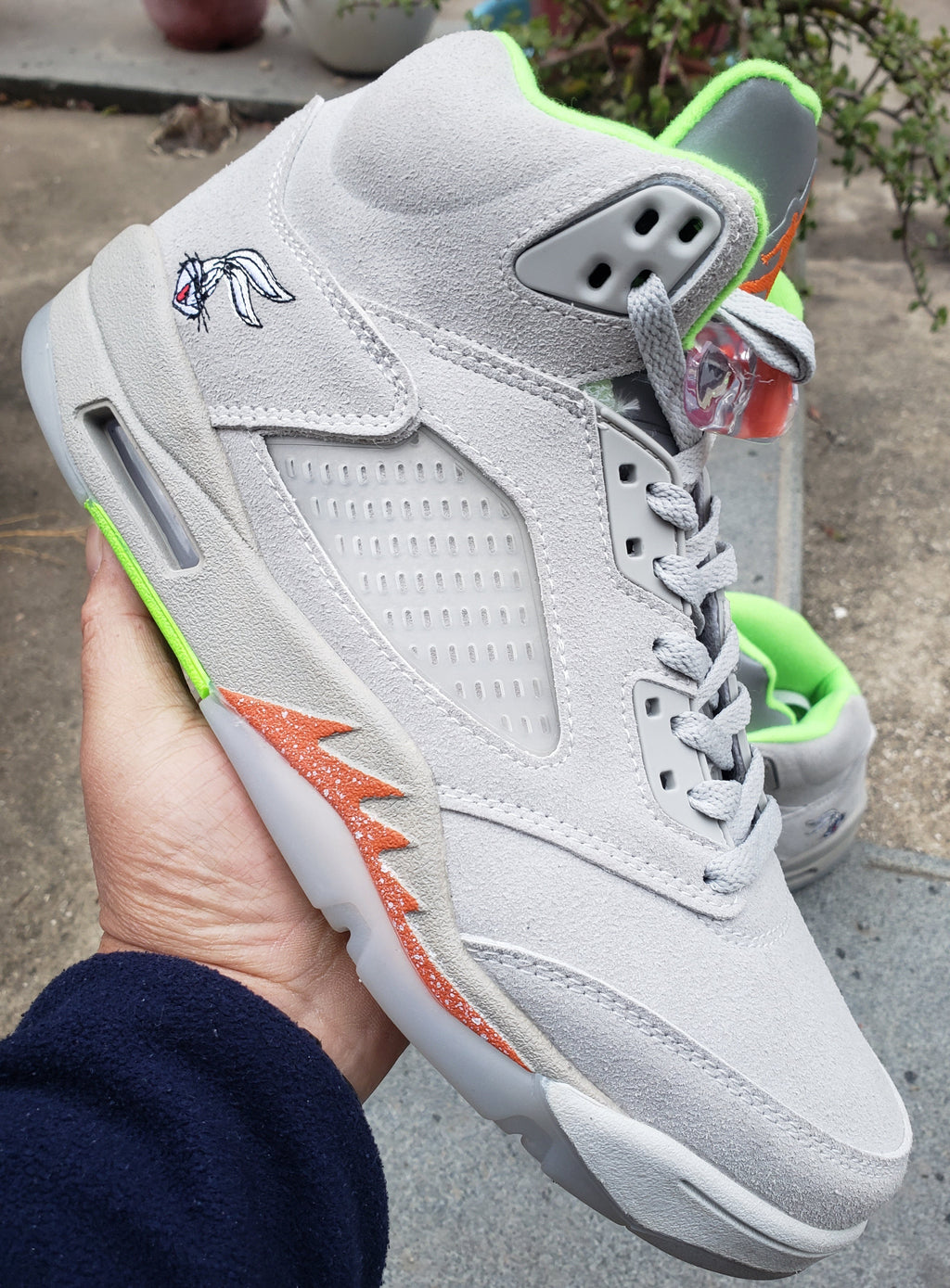 504 — Jordan 5 “Bugs Bunny” — Design‑Inspired Sneaker