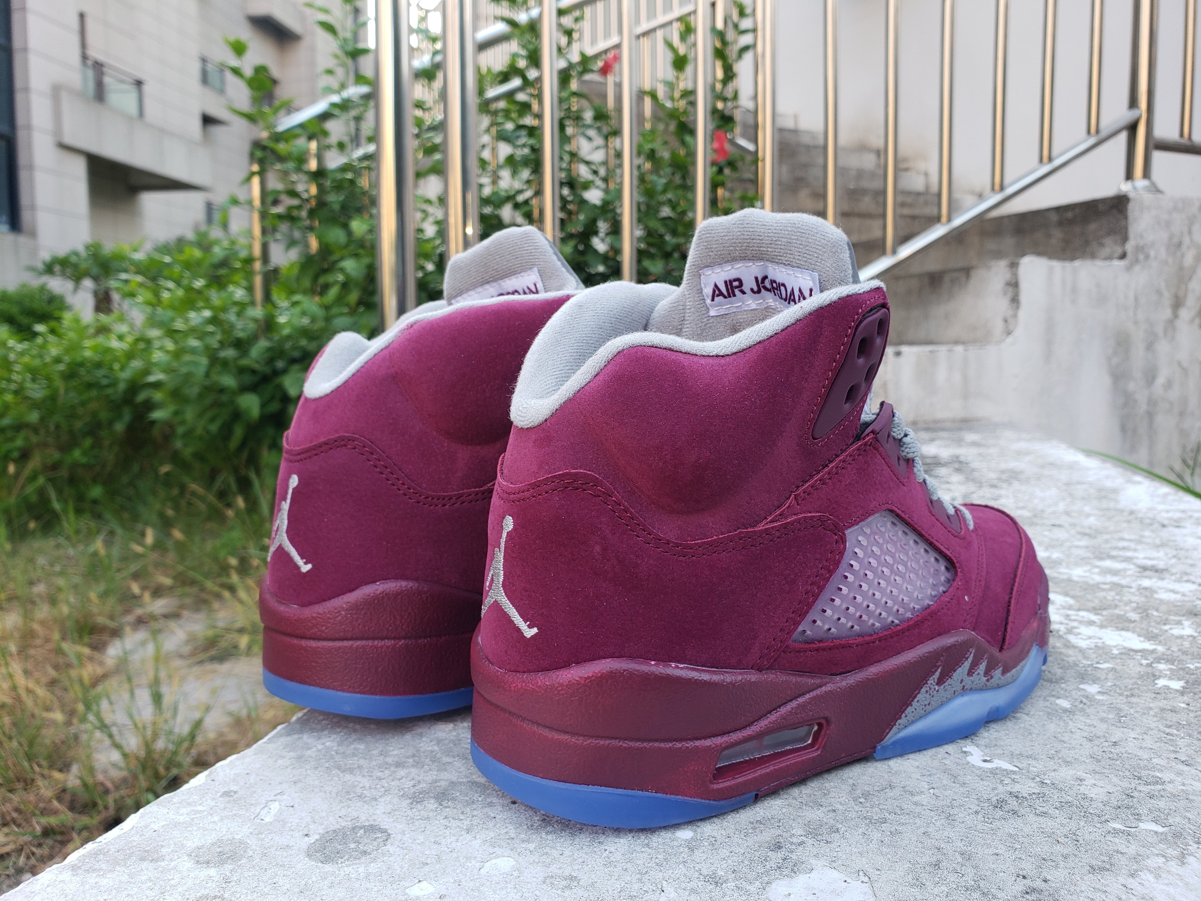 Jordan 5 – Design-Inspired "Burgundy" Custom Tribute Build AJ5-BURGUNDY-505