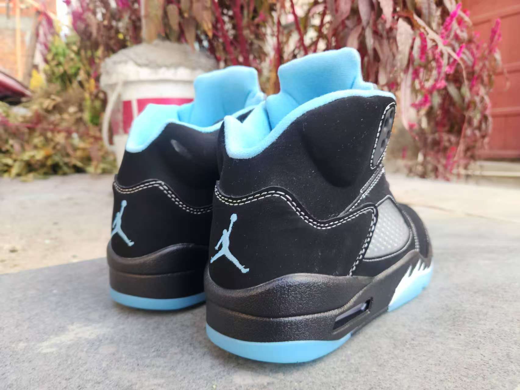 Air Jordan 5 – Design-Inspired "Black UNC" Custom Tribute Build AJ5-UNC-530
