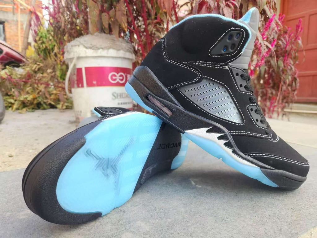 Air Jordan 5 – Design-Inspired "Black UNC" Custom Tribute Build AJ5-UNC-530