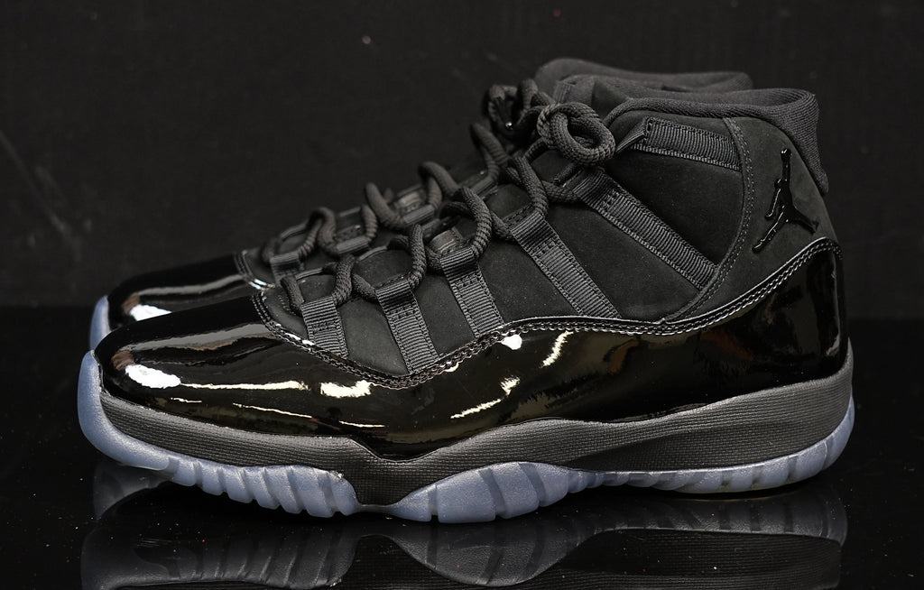 Jordan 11 – Design-Inspired "Cap & Gown" Custom Tribute Build AJ11-CAPGOWN-1106