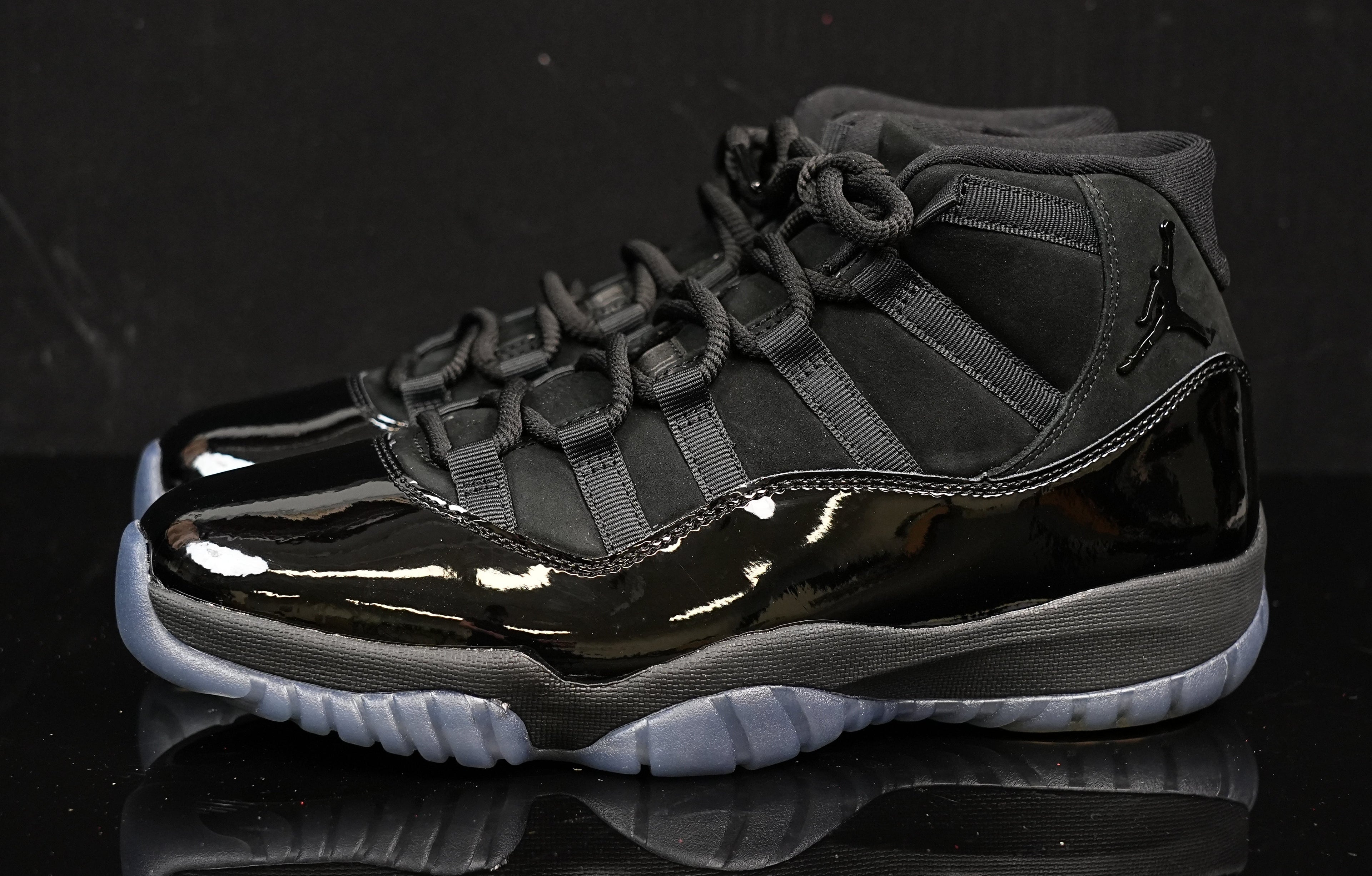 Jordan 11 – Design-Inspired "Cap & Gown" Custom Tribute Build AJ11-CAPGOWN-1106