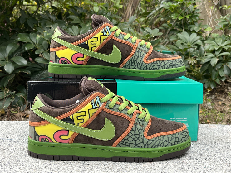 SBDNK‑005 — Nike SB Dunk Low “De La Soul” — Brown/Green/Graphic — Design‑Inspired