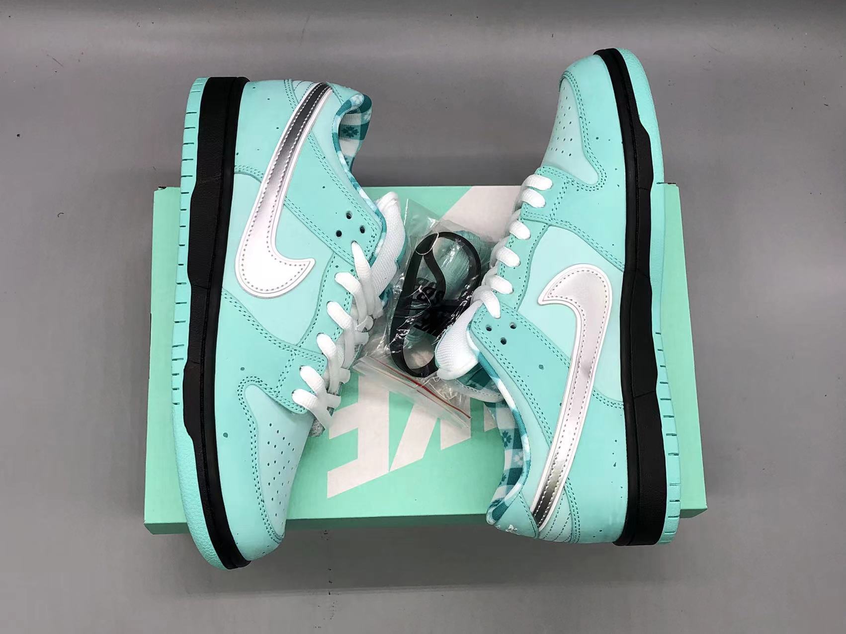 SBDNK‑006 — Nike SB Dunk Low “Diamond Lobster” — Aqua/Black/Silver — Design‑Inspired