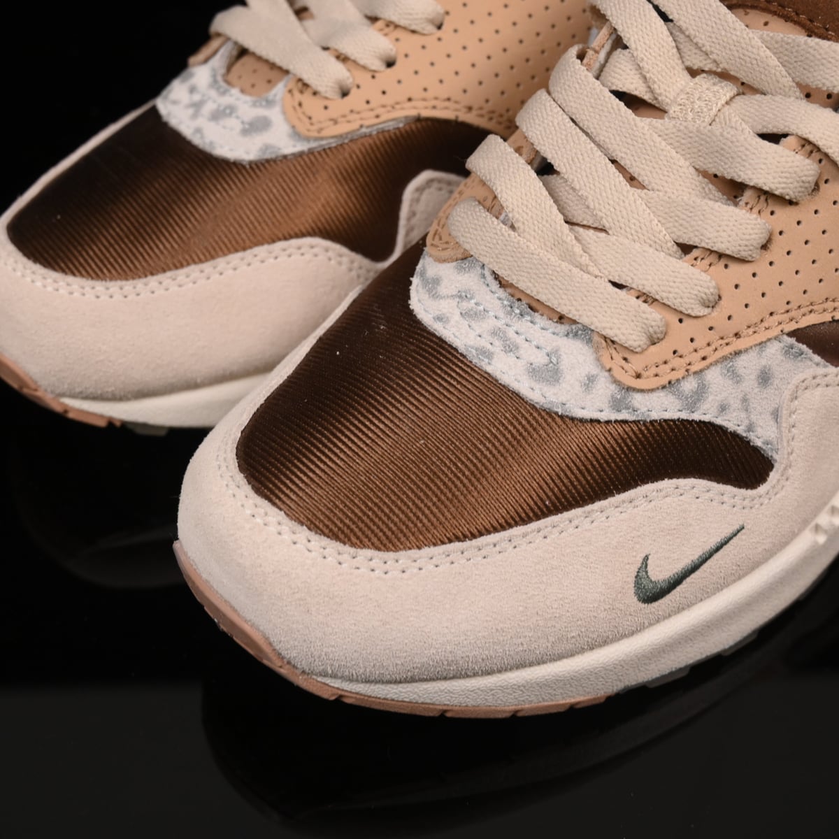 Nike Air Max 1 Design-Inspired - "Oregon Ducks PE Tribute" - AM1-OREPE-014 - Sole Revival and Redemption LLC