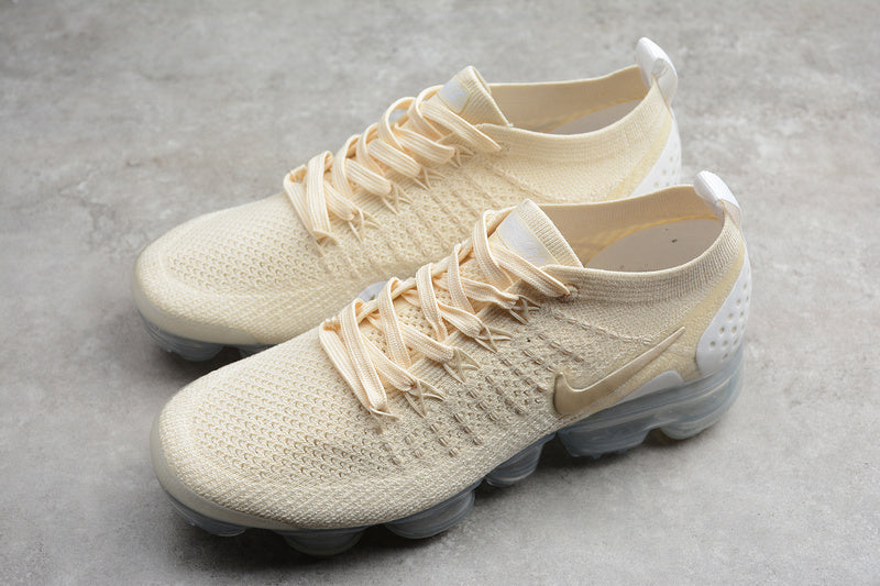 VMP‑BEIGWHT‑005 — Nike Air VaporMax Flyknit — Beige/White — Design‑Inspired