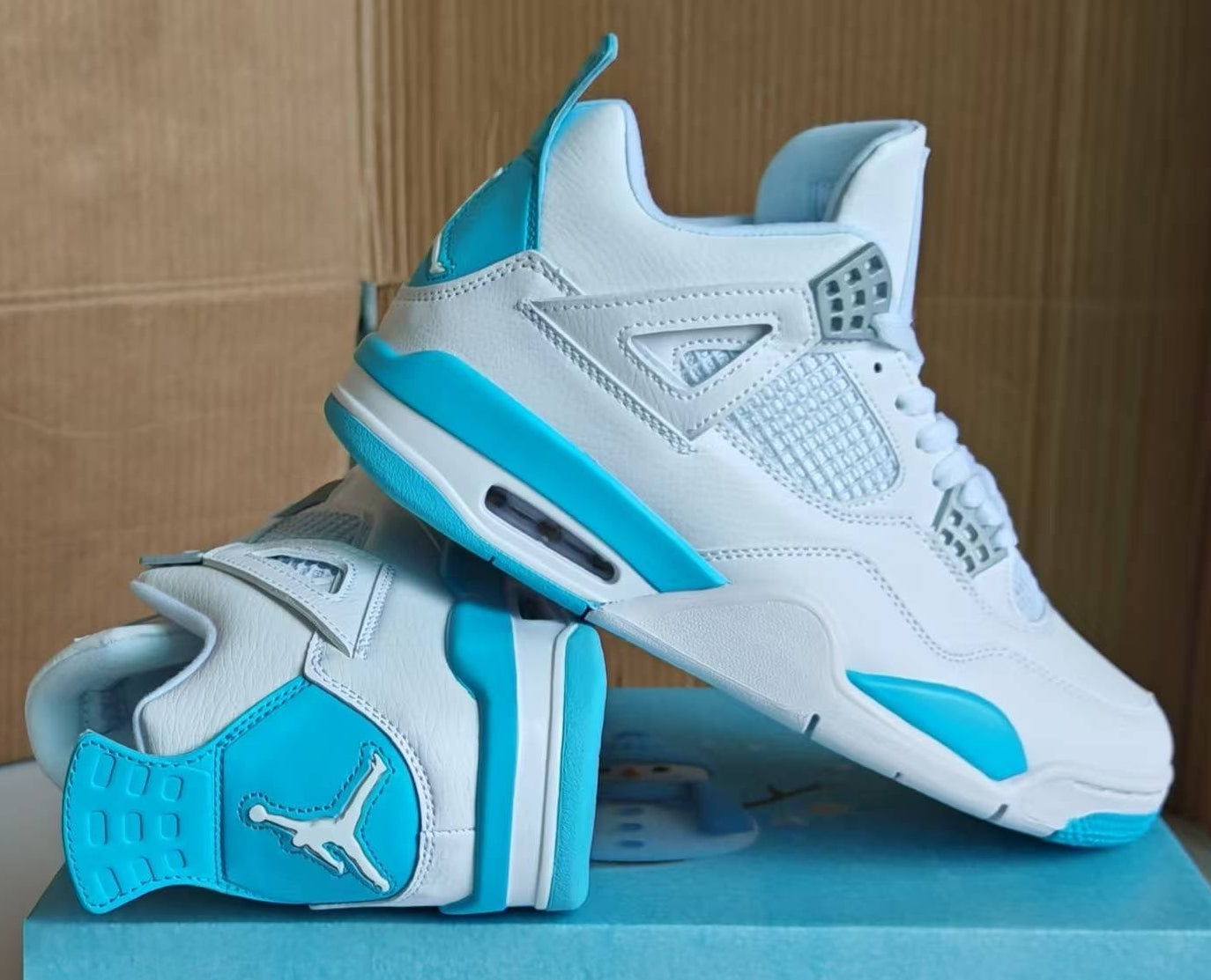 416 — Jordan 4 “Blue Chill” — Design‑Inspired Sneaker