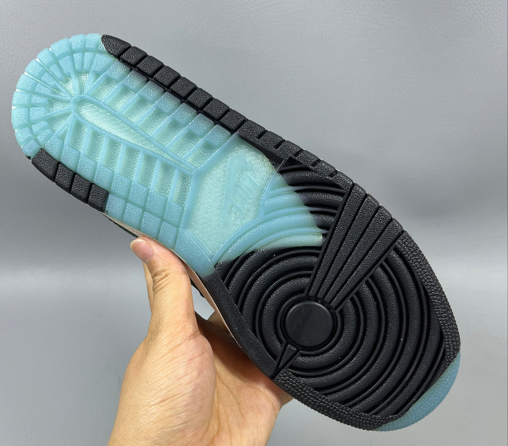 Jordan 1 High – Design-Inspired "Gore-Tex Element" Custom Tribute Build AJ1-GTX-ELMT-013