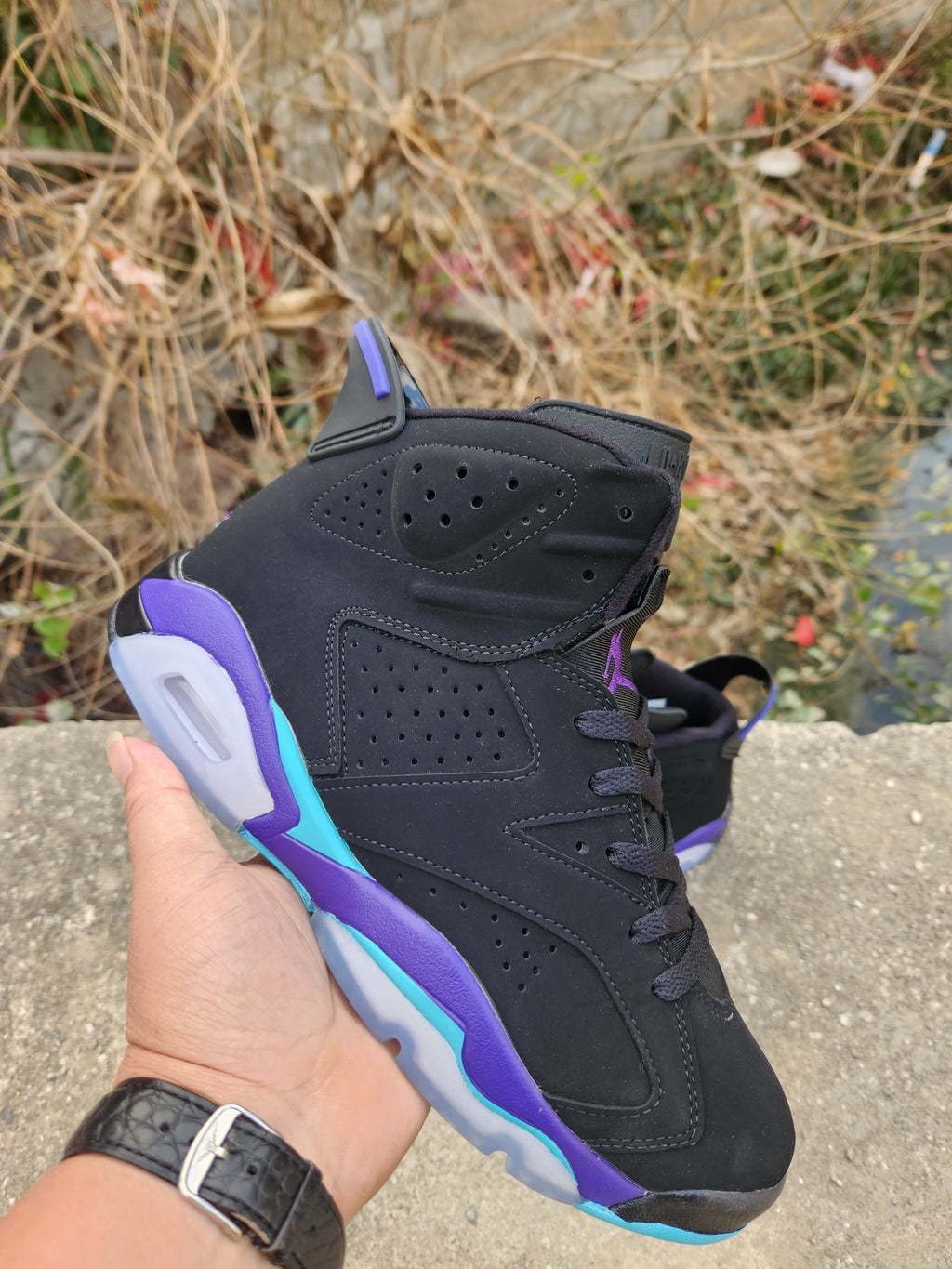 608 — Jordan 6 “Aqua” — Design‑Inspired Sneaker