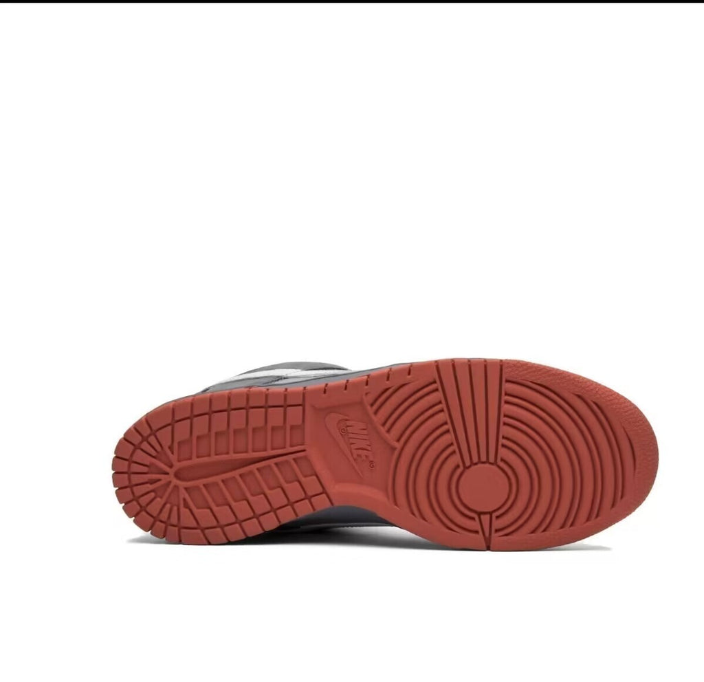 SBDNK‑011 — Nike SB Dunk Low “NYC Pigeon” — Grey/White/Orange — Design‑Inspired