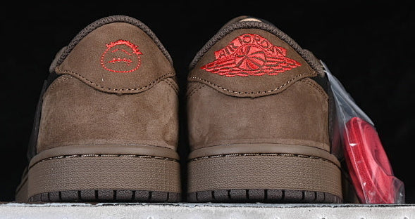 TS‑JRDNS‑017 — Jordan 1 Low Travis Scott “Velvet Brown” — Fantasy Build