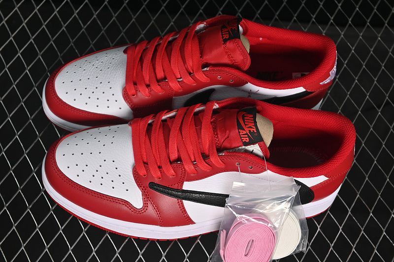 TS‑JRDNS‑018 — Jordan 1 Low Travis Scott “Chicago” — Fantasy Build