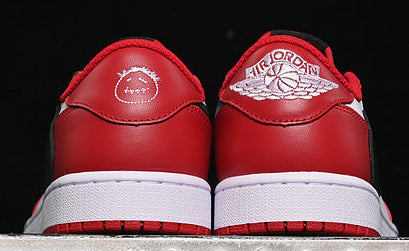 TS‑JRDNS‑018 — Jordan 1 Low Travis Scott “Chicago” — Fantasy Build