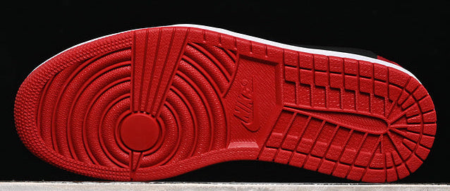 TS‑JRDNS‑018 — Jordan 1 Low Travis Scott “Chicago” — Fantasy Build
