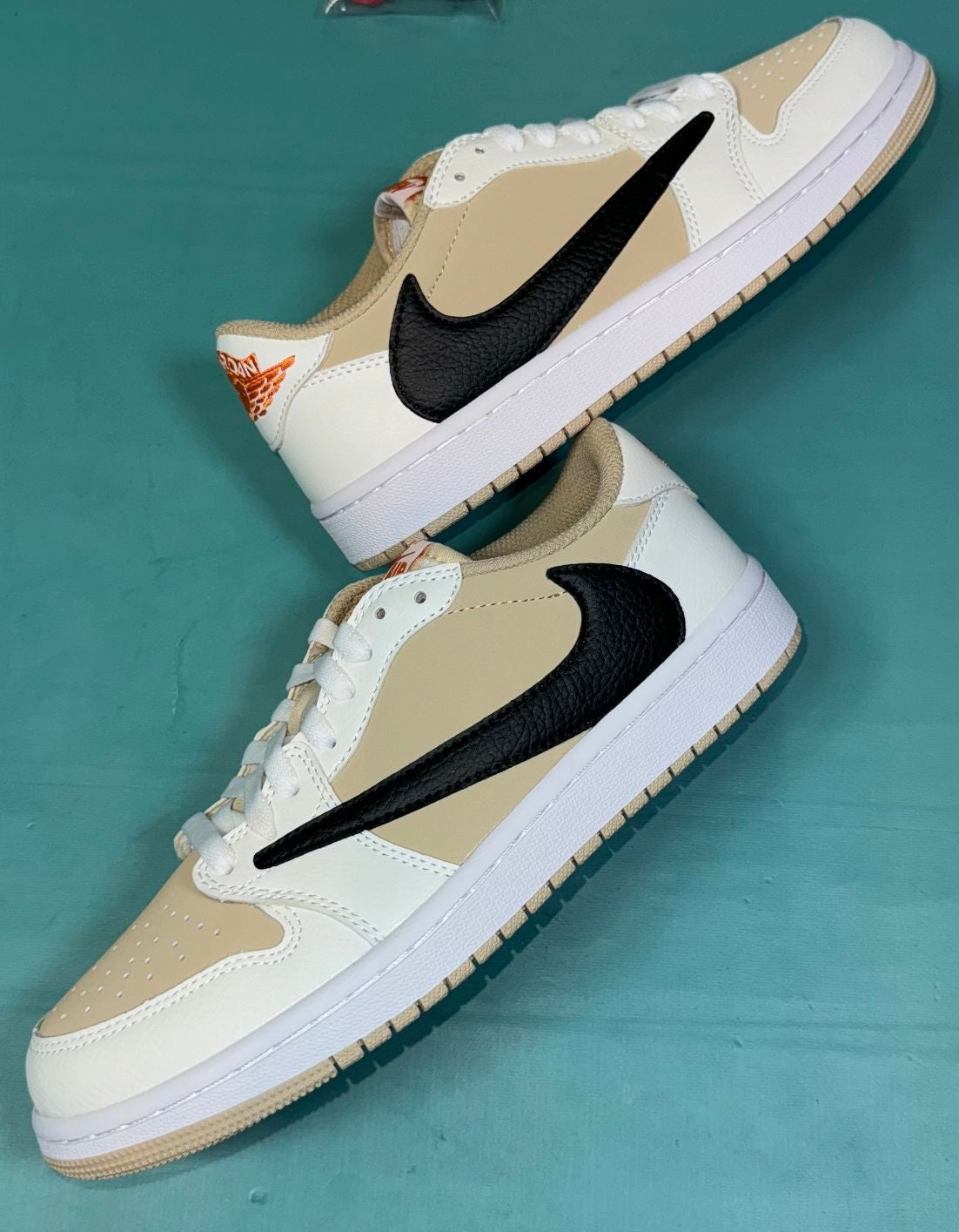 TS‑JRDNS‑019 — Jordan 1 Low Travis Scott “Creamsickles” — Fantasy Build