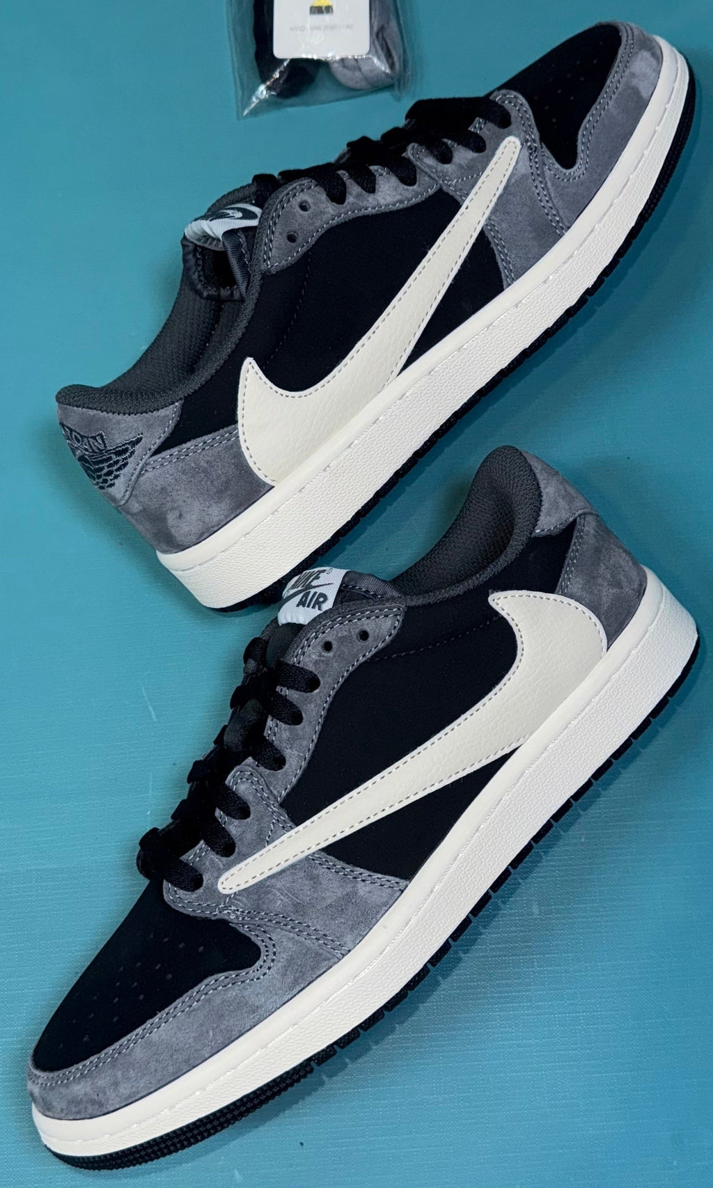 TS‑JRDNS‑020 — Jordan 1 Low Travis Scott “Pewter Cream” — Fantasy Build