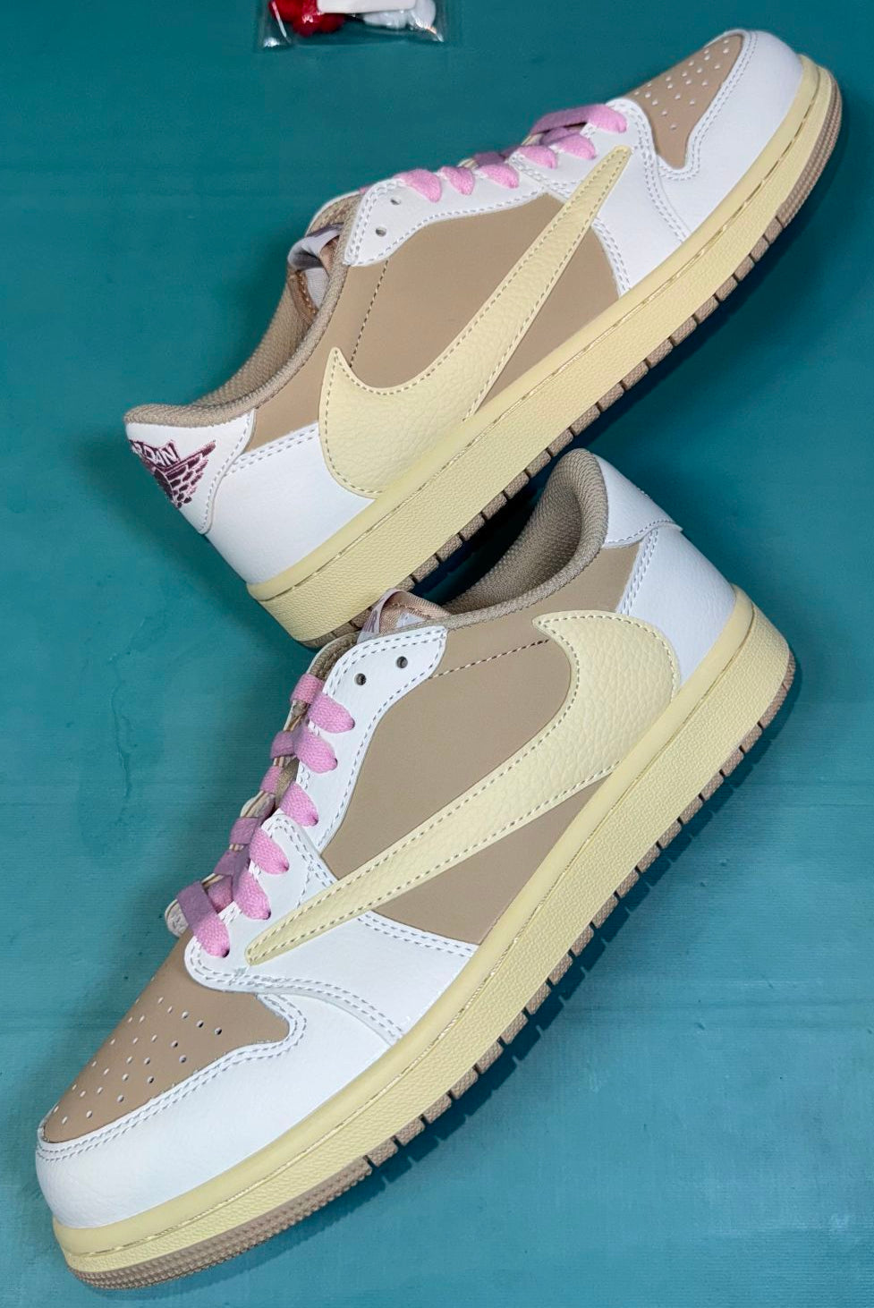 TS‑JRDNS‑037 — Jordan 1 Low Travis Scott “Pink Cream” — Fantasy Build