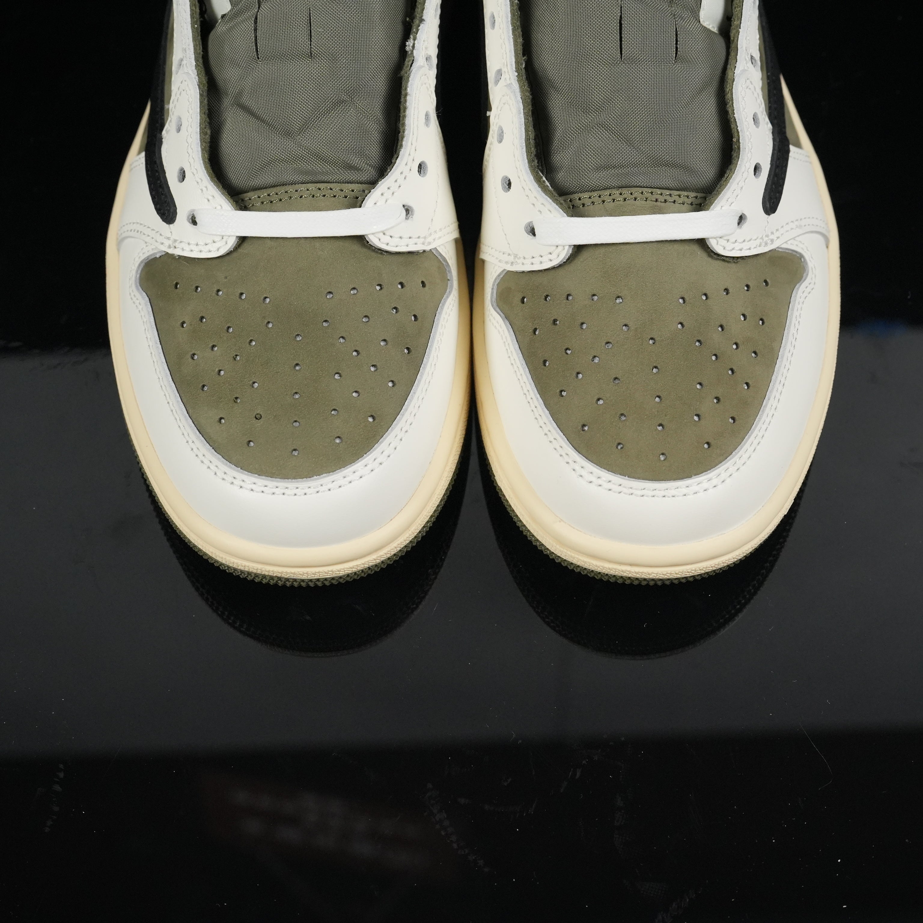 Jordan 1 Low – Design‑Inspired "Travis Scott" "Medium Olive" Custom Build TS‑JRDNS‑003