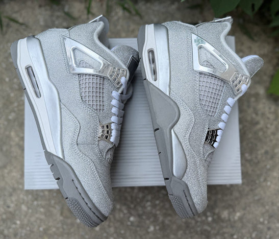 Jordan 4 – Design-Inspired "Glitter Glove" Custom Tribute Build AJ4-GLITTERGLOVE-444