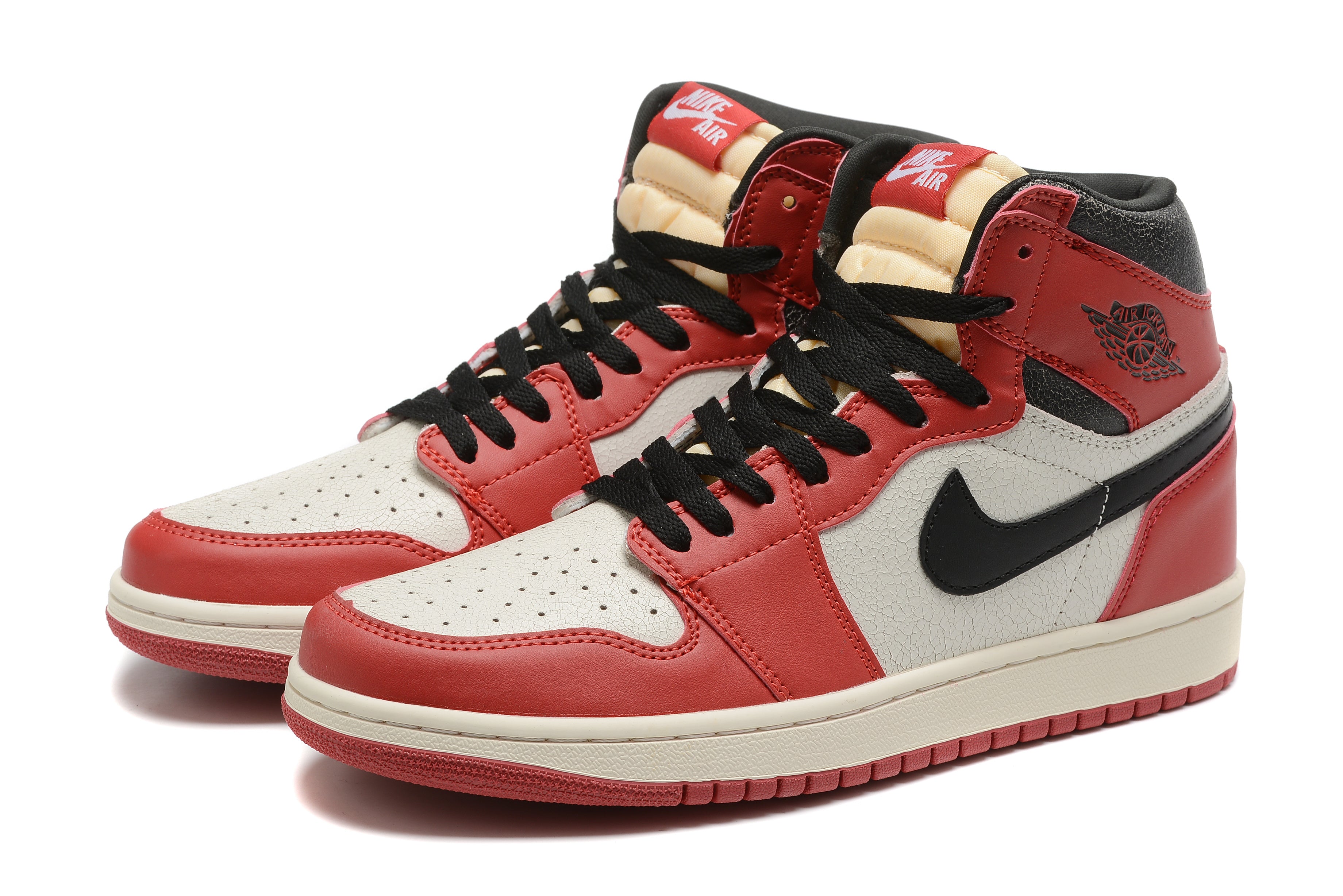 Jordan 1 High – Design-Inspired "Chicago Lost & Found" Custom Tribute Build AJ1-CHGO-LSFD-016