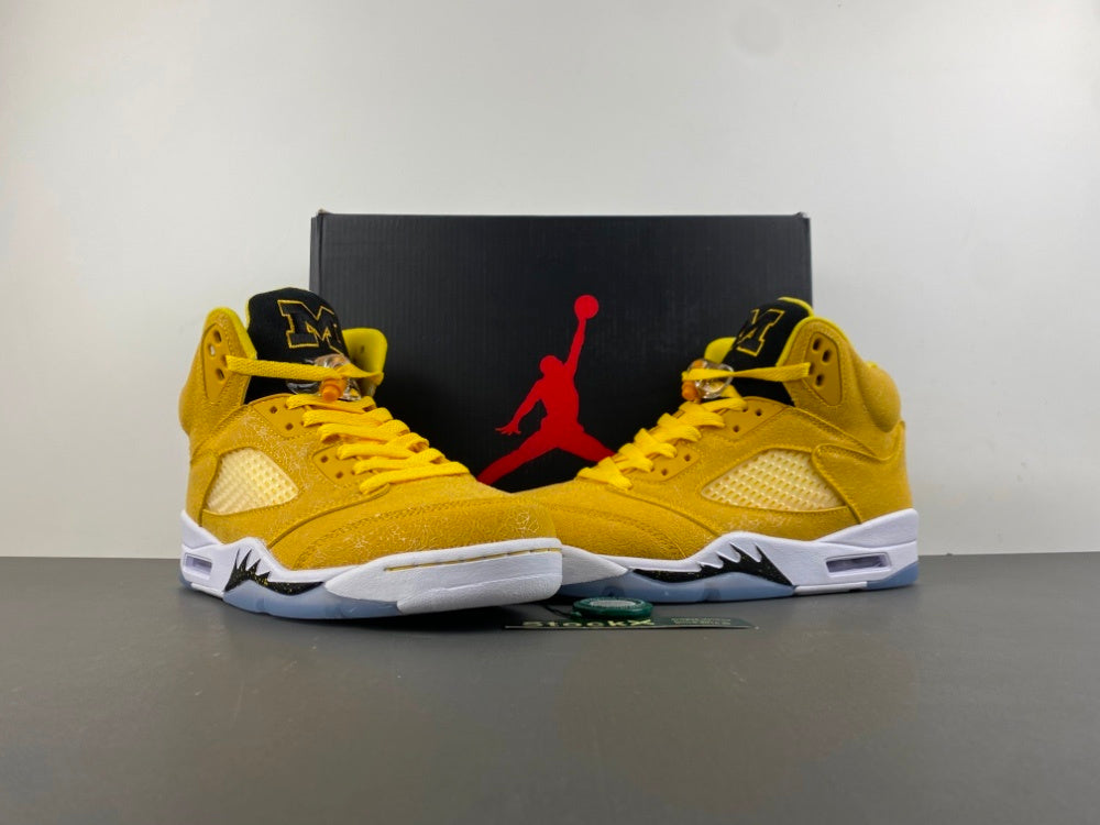 Jordan 5 – Design‑Inspired "College PE Pack" Custom Tribute Build AJ5‑COLLEGEPE‑529