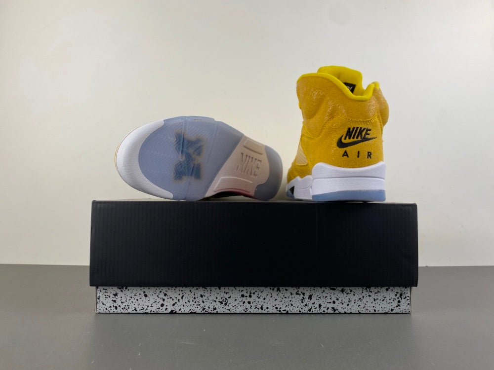 Jordan 5 Design-Inspired - "Michigan PE" "Maize & Black" Custom Tribute - AJ5-MICHPE-529B