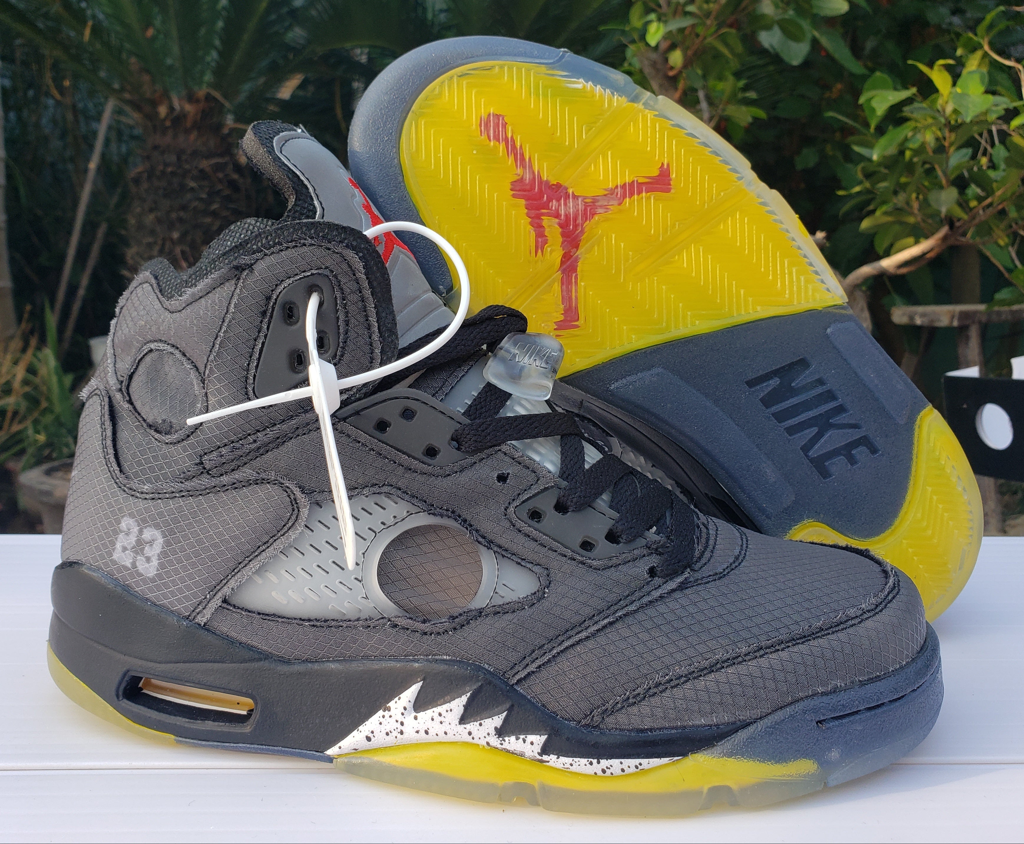 Jordan 5 – Design-Inspired "Off-White" "Black" Custom Tribute Build AJ5-OFFWHITEBLACK-510