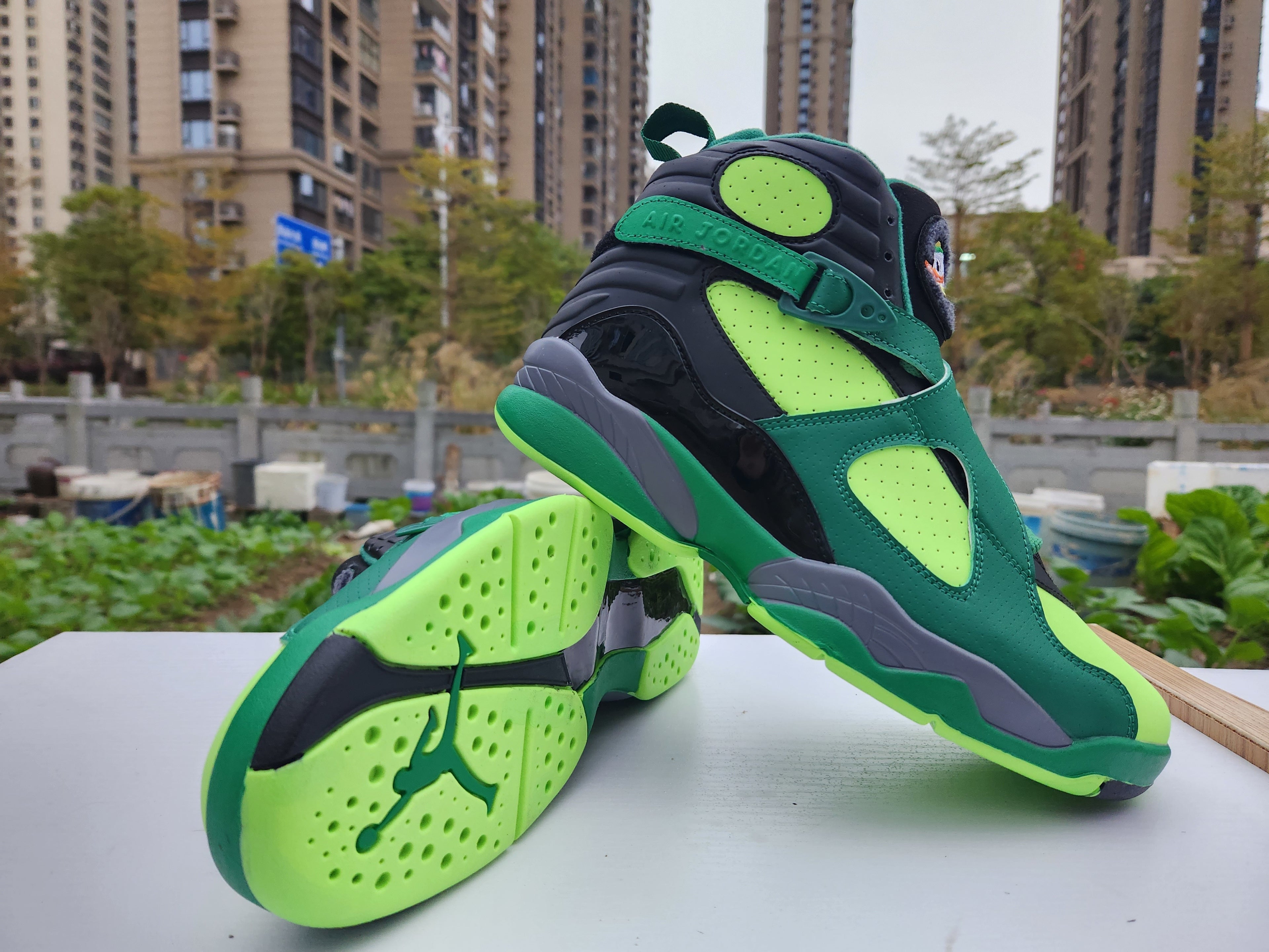 Jordan 8 – Design-Inspired "Duckman PE" Custom Tribute Build AJ8-DUCKMAN-806
