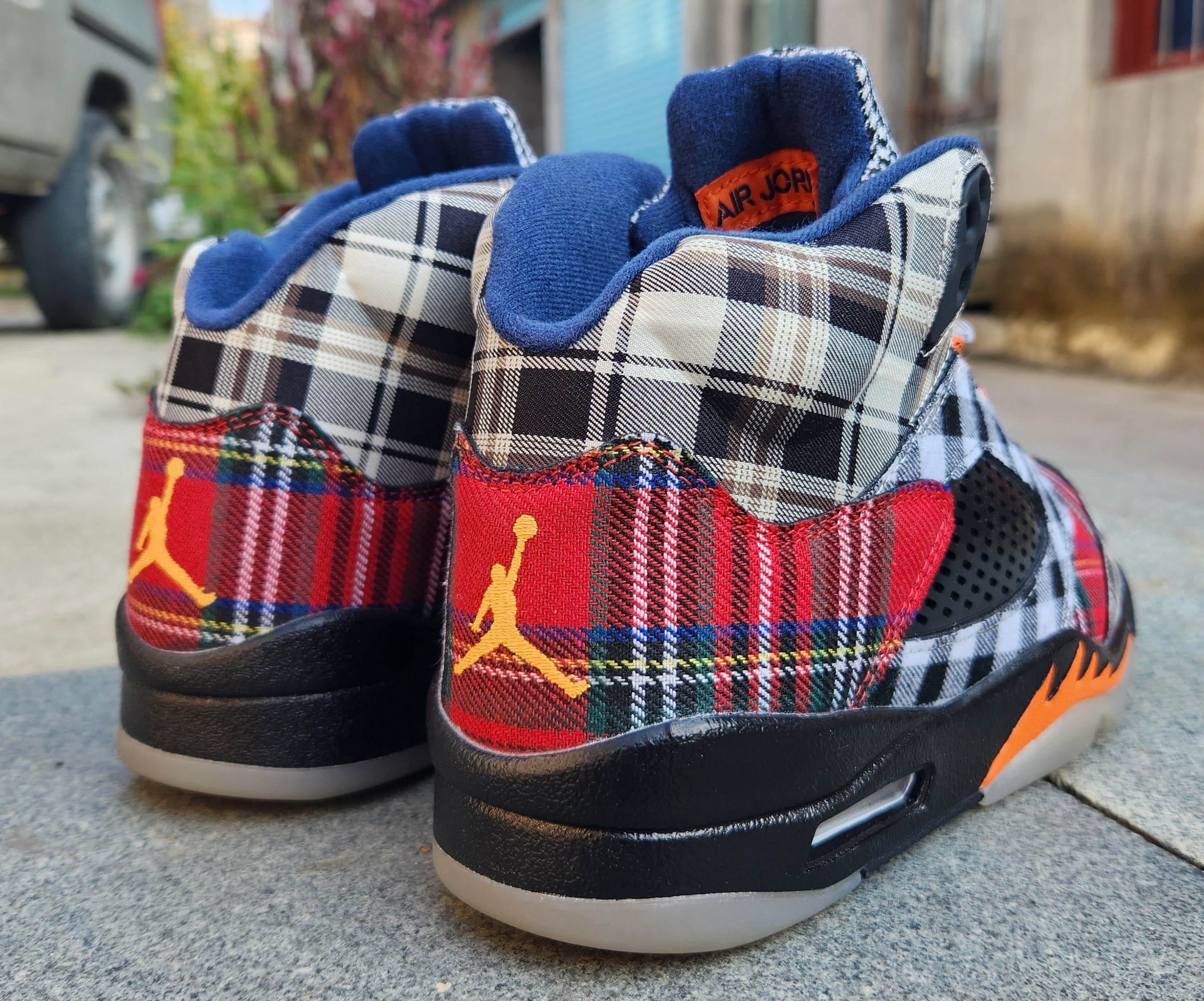 Jordan 5 – Design-Inspired "Plaid" Custom Tribute Build AJ5-PLAID-512