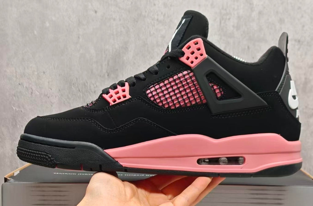 432 — Jordan 4 “Thunder Pack” — Design‑Inspired Sneaker Set