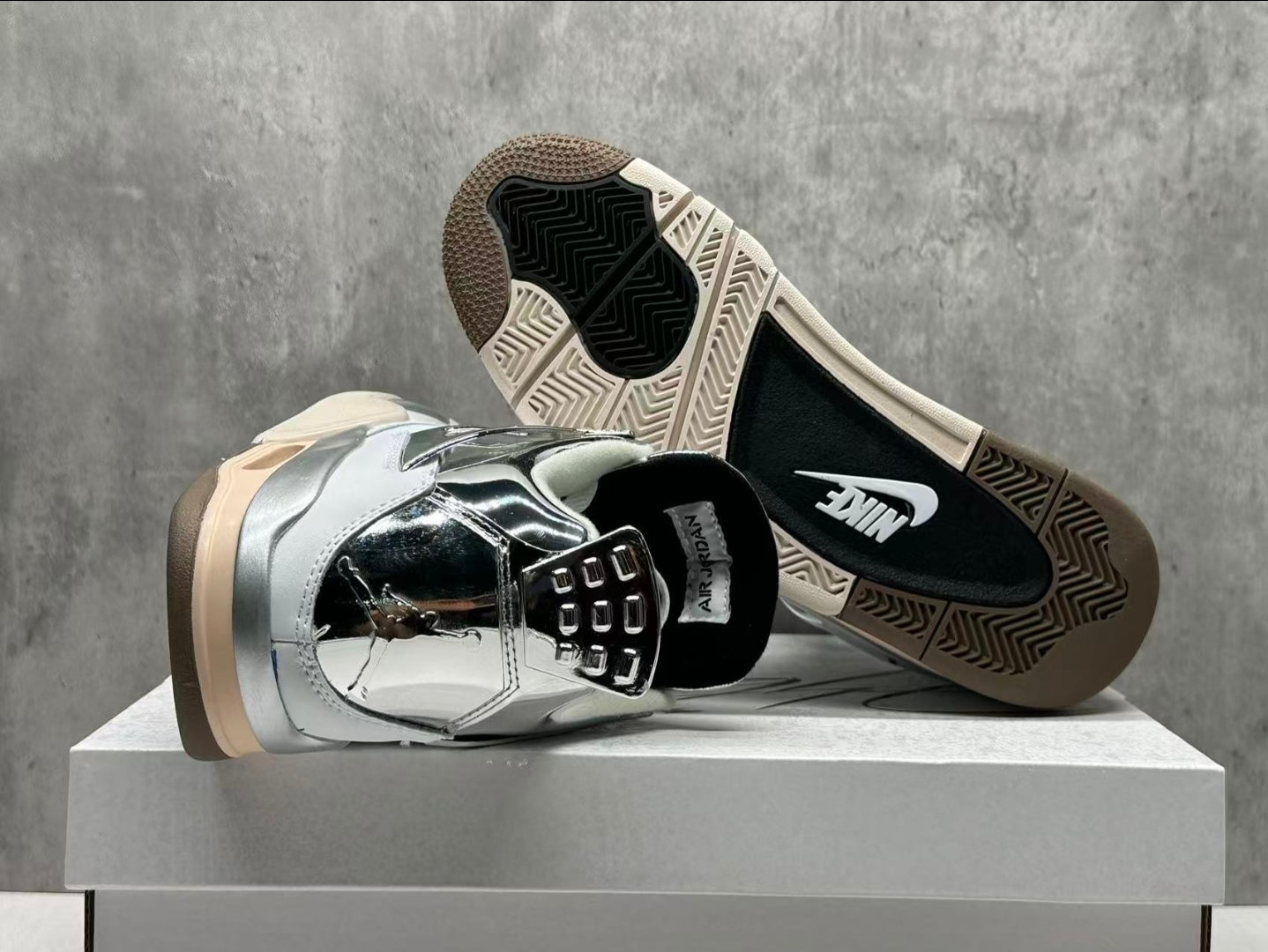 Jordan 4 “Chrome” — Fantasy Build - 464